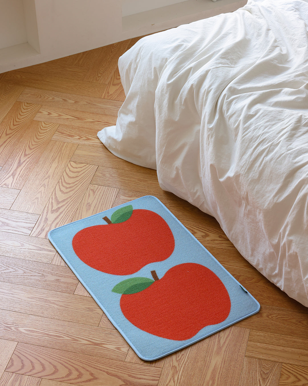 Art Poster Cat Scratcher Mat Red Apples | Preorder