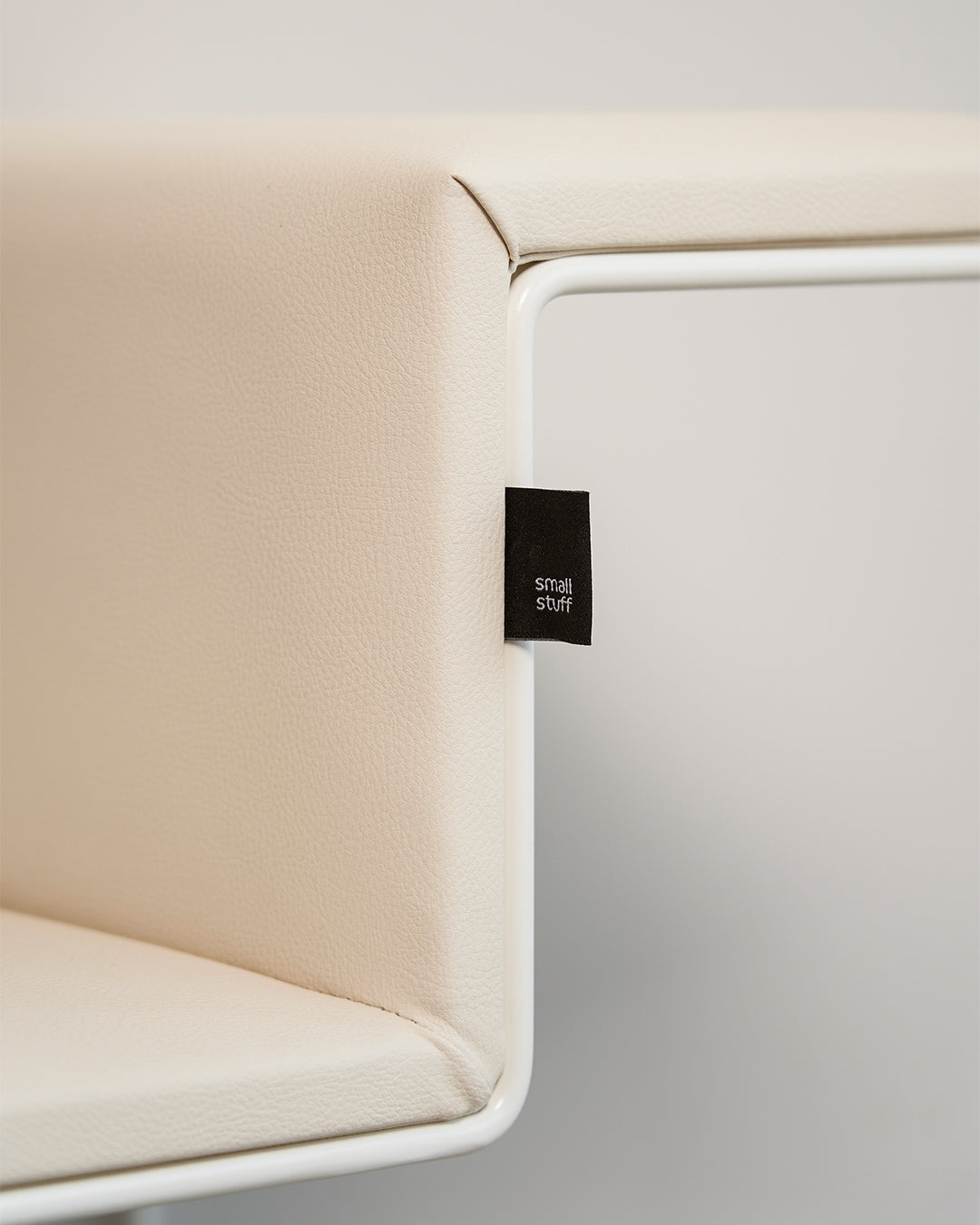 #Color_Vegan Leather Cream