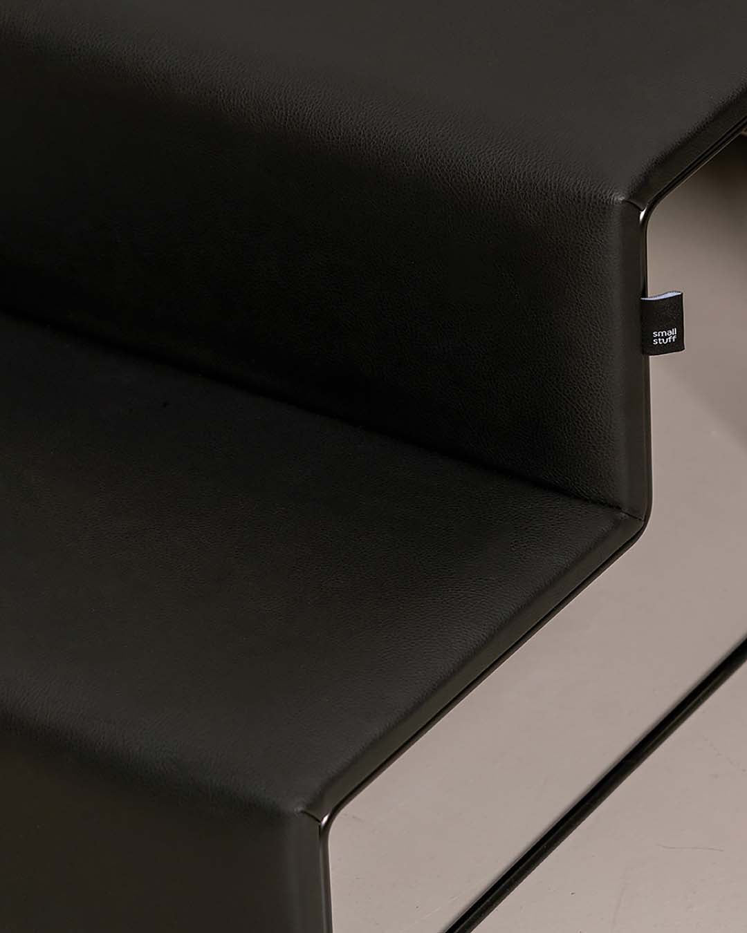 #Color_Vegan Leather Black