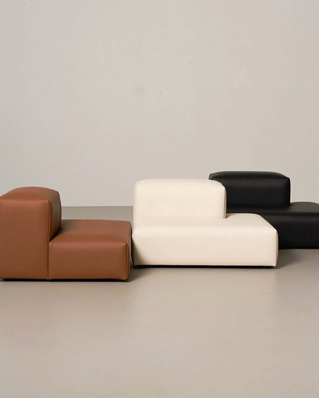 Extended Step Vegan Leather Black