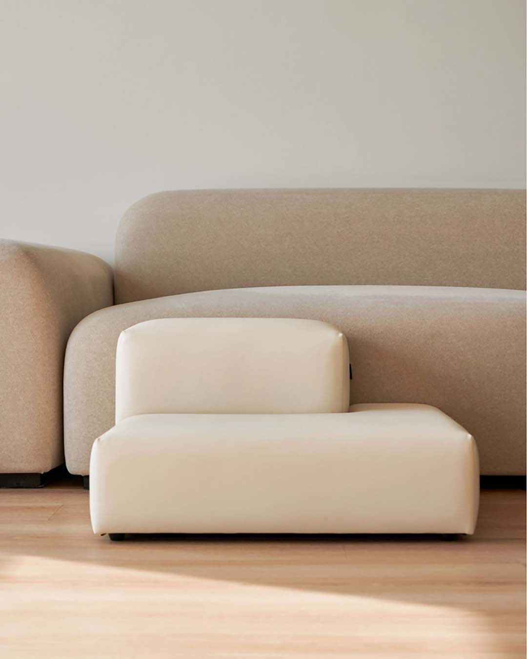 #color_Vegan Leather Cream