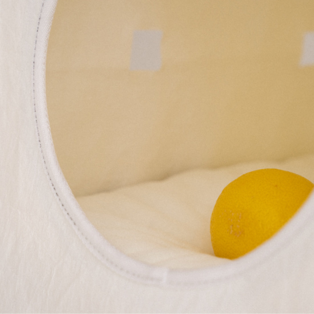 #cushion_Cream White + Lemon