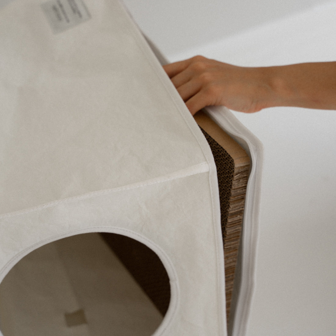 #cushion_Scratcher