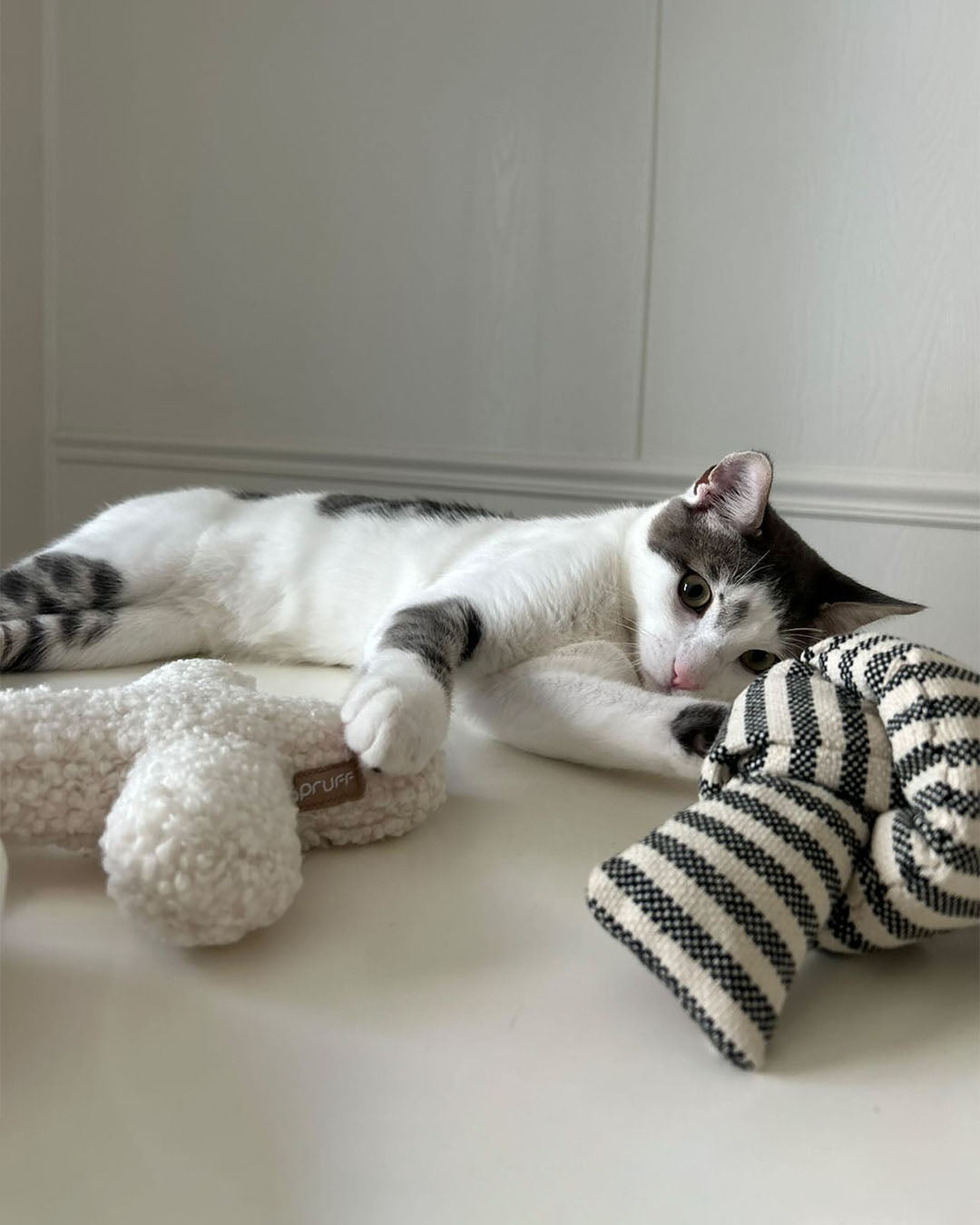 Knot Plush Toy with Crinkle