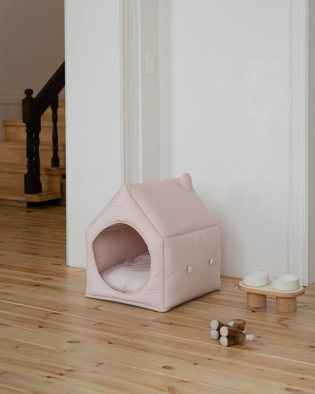 Informal House Pink
