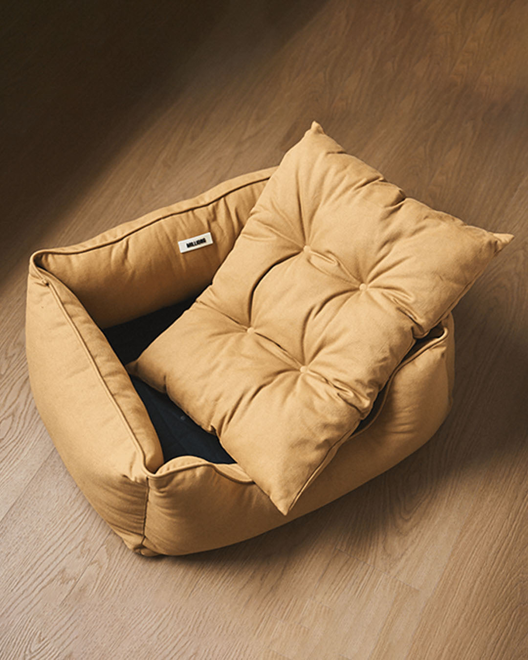 Muffin Bed Camel