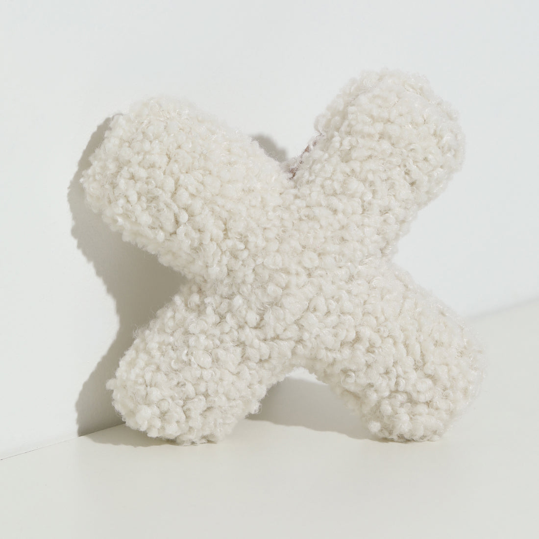 Hugs Boucle Toy with Squeaker
