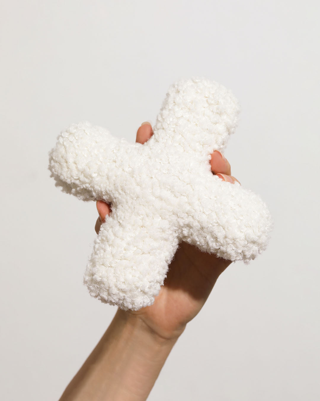 Hugs Boucle Toy with Squeaker