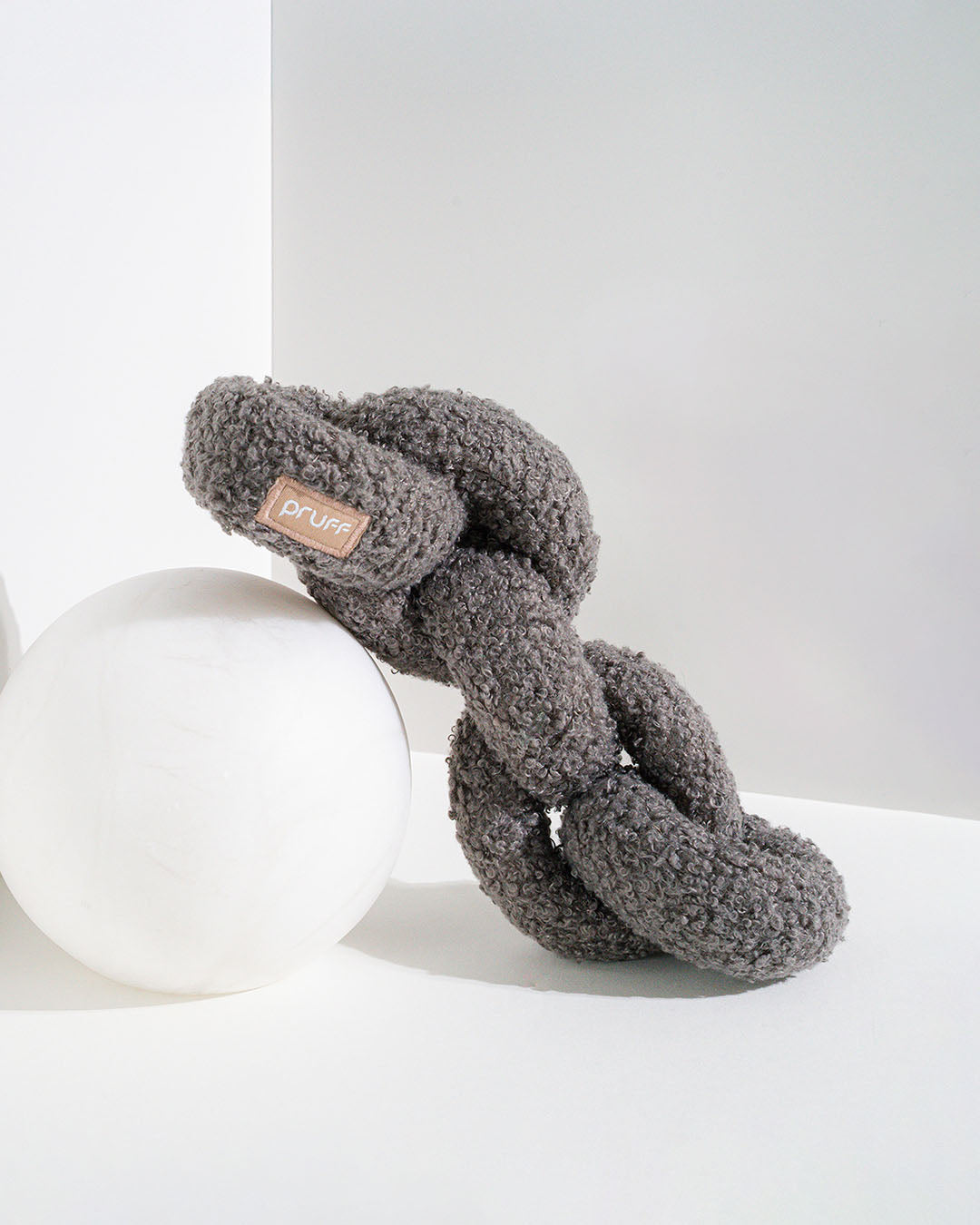 Boucle Many Links Plush Toy