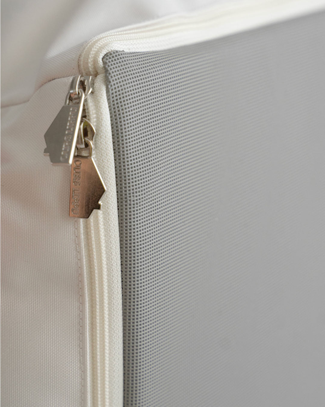 Garden Car Seat White | Preorder